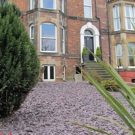 Hanover Bed & Breakfast Whitby